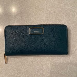 Tumi Wallet